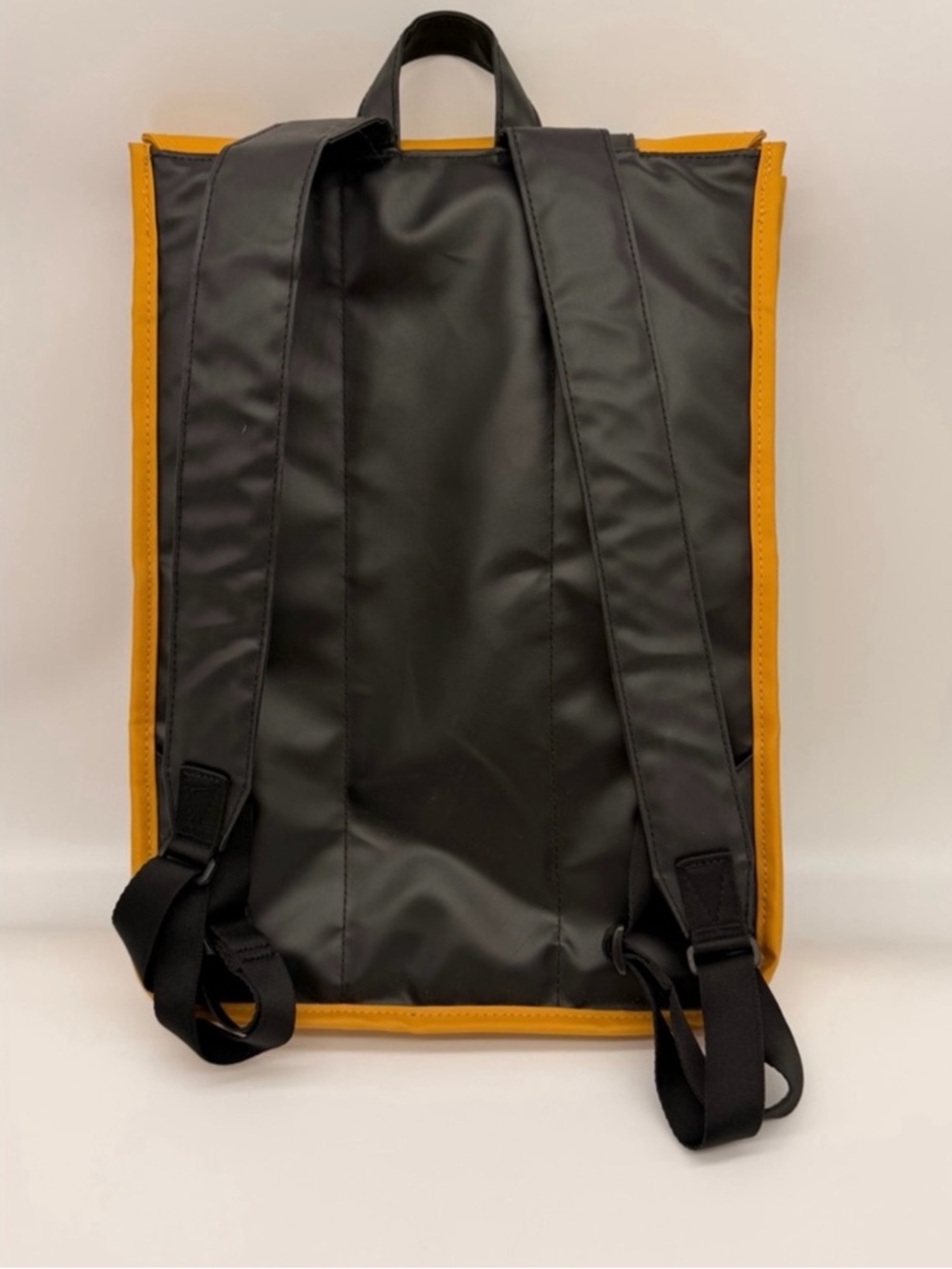 Herschel Waterproof Yellow Backpack Rain Travel School Bag Unisex - Picture 4 of 11